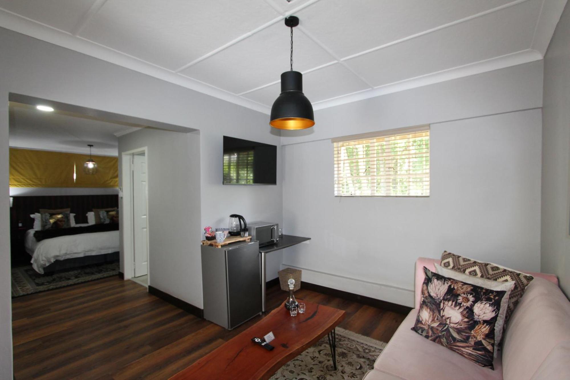 Wild Tree Lodge Benoni Exterior photo